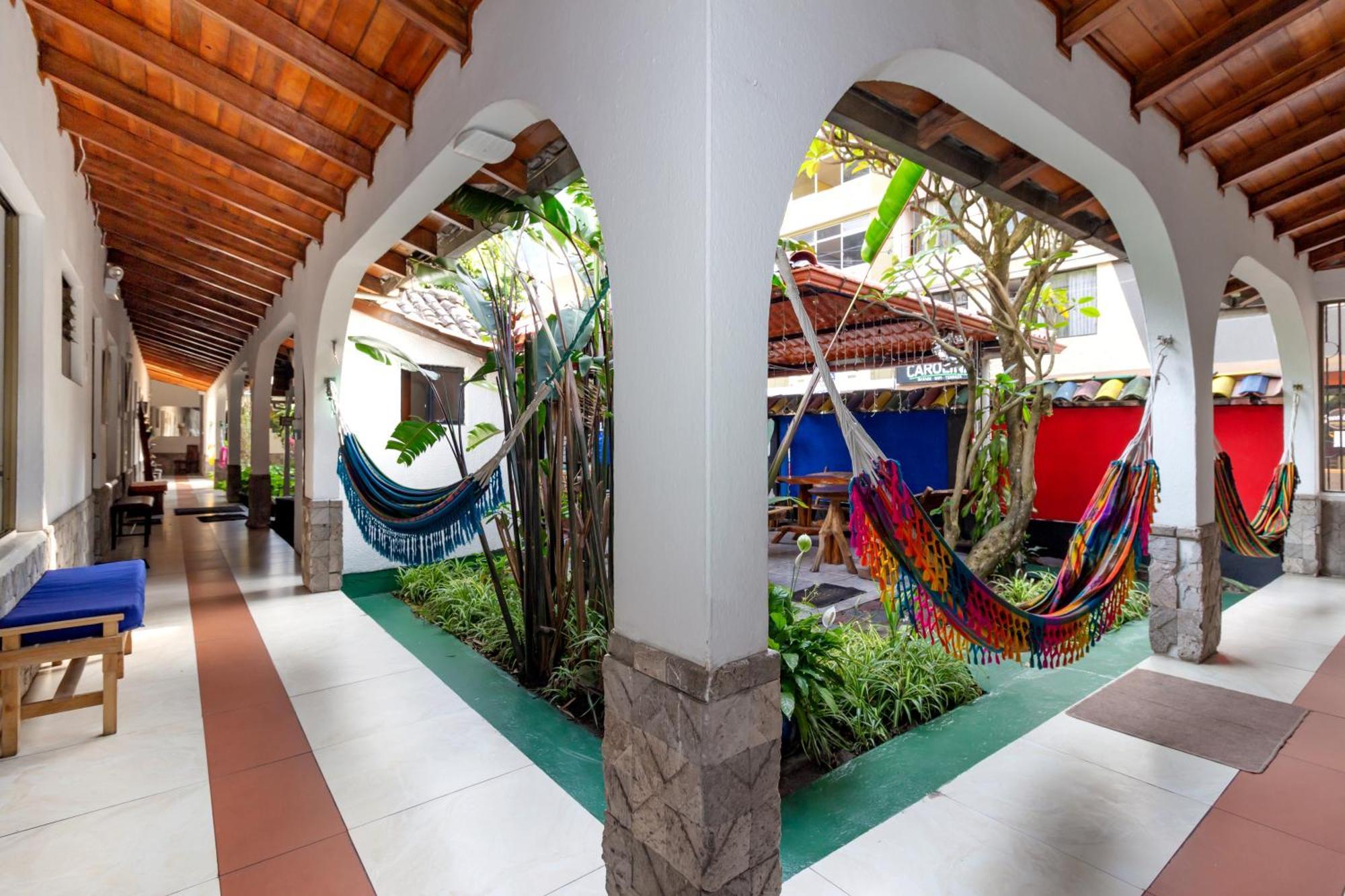 Santa Cruz Backpackers Hostal Baños Eksteriør bilde
